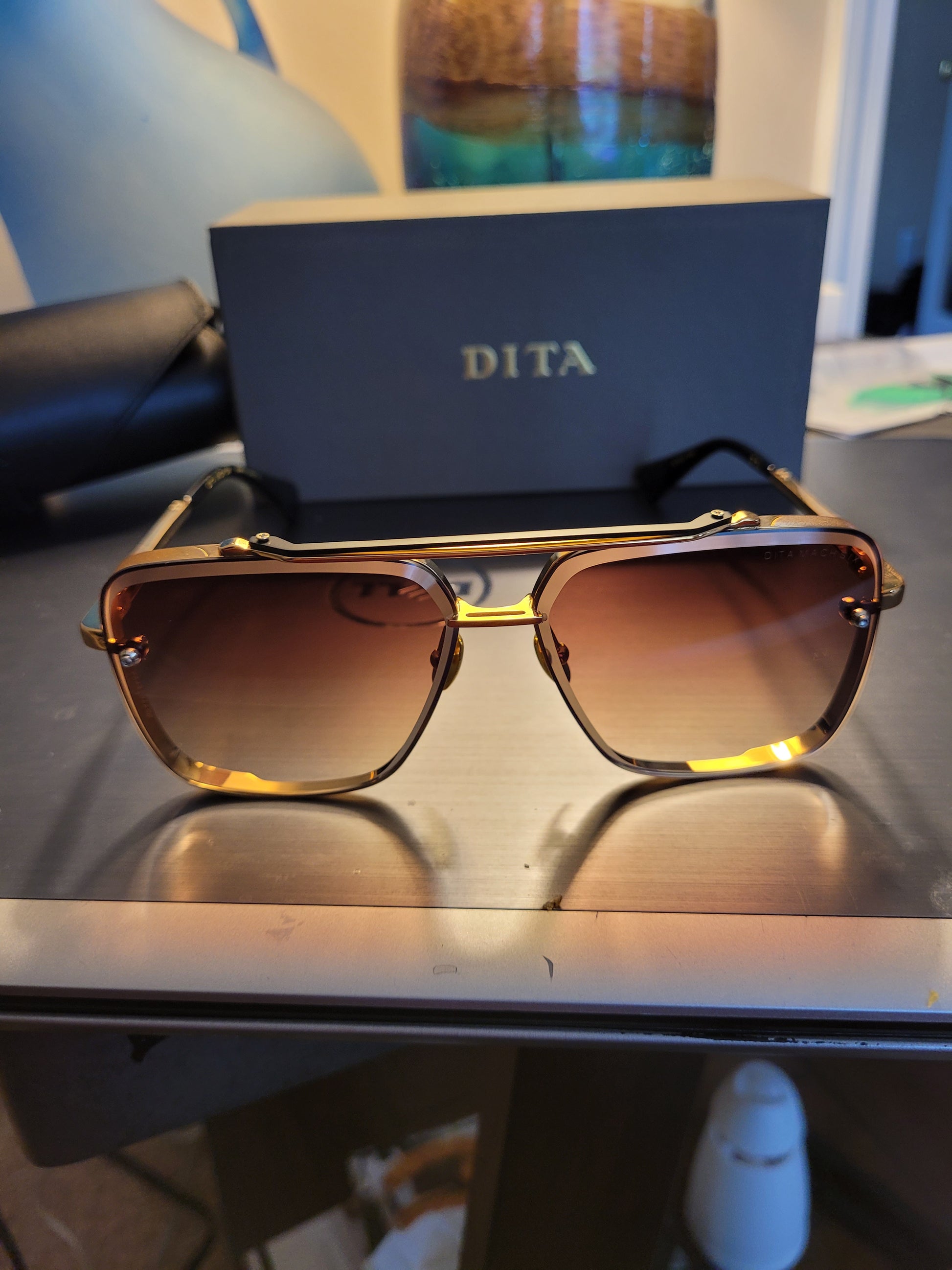 Dita Mach Six Brown - Consumer Buying