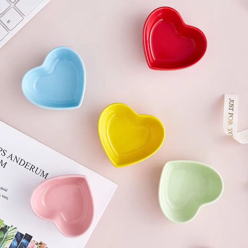  Hamster Feeding Bowl Colorful Heart Shape Ceramic Plate